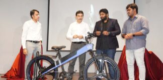 Jayesh Ranjan launched Smart Cycle – ‘Ermin Miles, a futuristic product of 4th year Engineering students and just passed out students led start-up Jayesh Ranjan launched Smart Cycle 'Ermin Miles a futuristic product of 4th year Engineering students and just passed out students led start-up