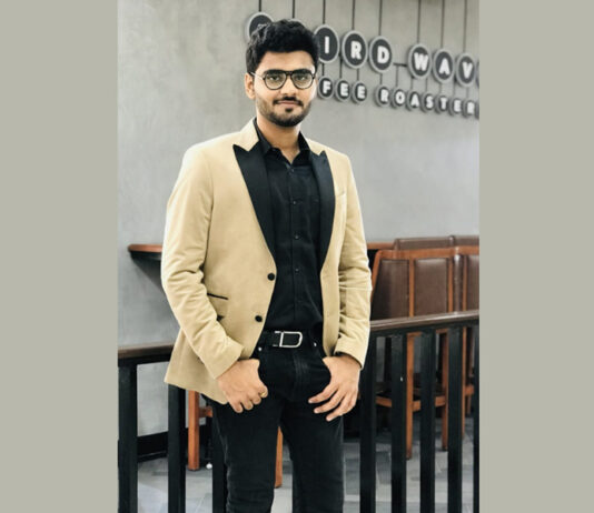 Dr. Aditya R. Nighhot: Indian Entrepreneur, Doctor, Screenwriter and a best selling Author Dr. Aditya R. Nighhot: Indian Entrepreneur Doctor Screenwriter and a best selling Author