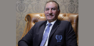 Mr Sam Katgara, Partner, Jeena & Co, receives lifetime achievement award at the 14th ELSC Leadership Awards 2022