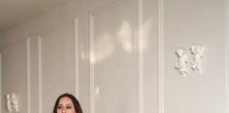 Simplify Eating Right – by Surbhi Agarwal Simplify Eating Right - by Surbhi Agarwal