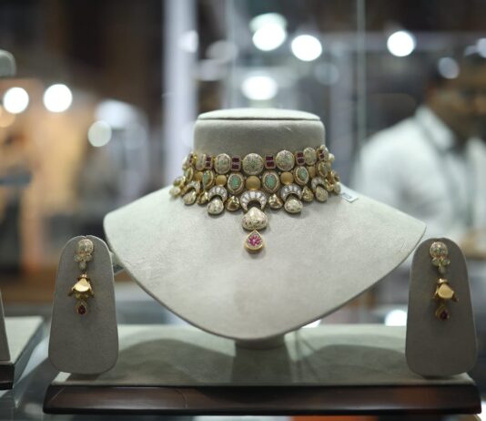 Hyderabad Jewellery, Pearl and Gem Fair (HJF) 2023: Opening doors to a $75 Bn Export Potential in 3 years Informa Markets in India, B2B exhibitions, Hyderabad Jewellery Pearl & Gem Fair (HJF), Hyderabad, Mr Yogesh Mudras, Mr. Mukesh Agarwal,