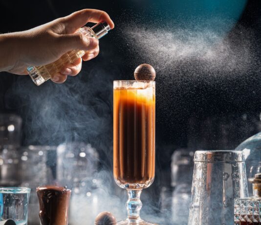 Melt Cocktail & Bar Elevates the Culinary Scene with Innovative Chocolate-Infused Experience Melt Cocktail & Bar, Culinary Scene, Chef Gourav Singh,