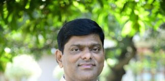 Raghunath Yemul Guruji – Researcher | Healer | Palmist | Social Entrepreneur | Spiritual Scientist