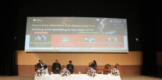 SRM University–AP Hosts Expert Panel on Leadership and Career Readiness in the Age of AI SRM University–AP, Prof. Ashay Kadam, Dean, Paari School of Business,