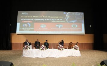 SRM University–AP Hosts Expert Panel on Leadership and Career Readiness in the Age of AI SRM University–AP, Prof. Ashay Kadam, Dean, Paari School of Business,