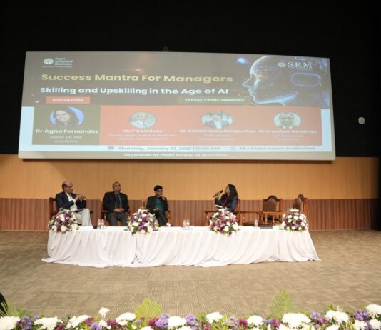 SRM University–AP Hosts Expert Panel on Leadership and Career Readiness in the Age of AI SRM University–AP, Prof. Ashay Kadam, Dean, Paari School of Business,